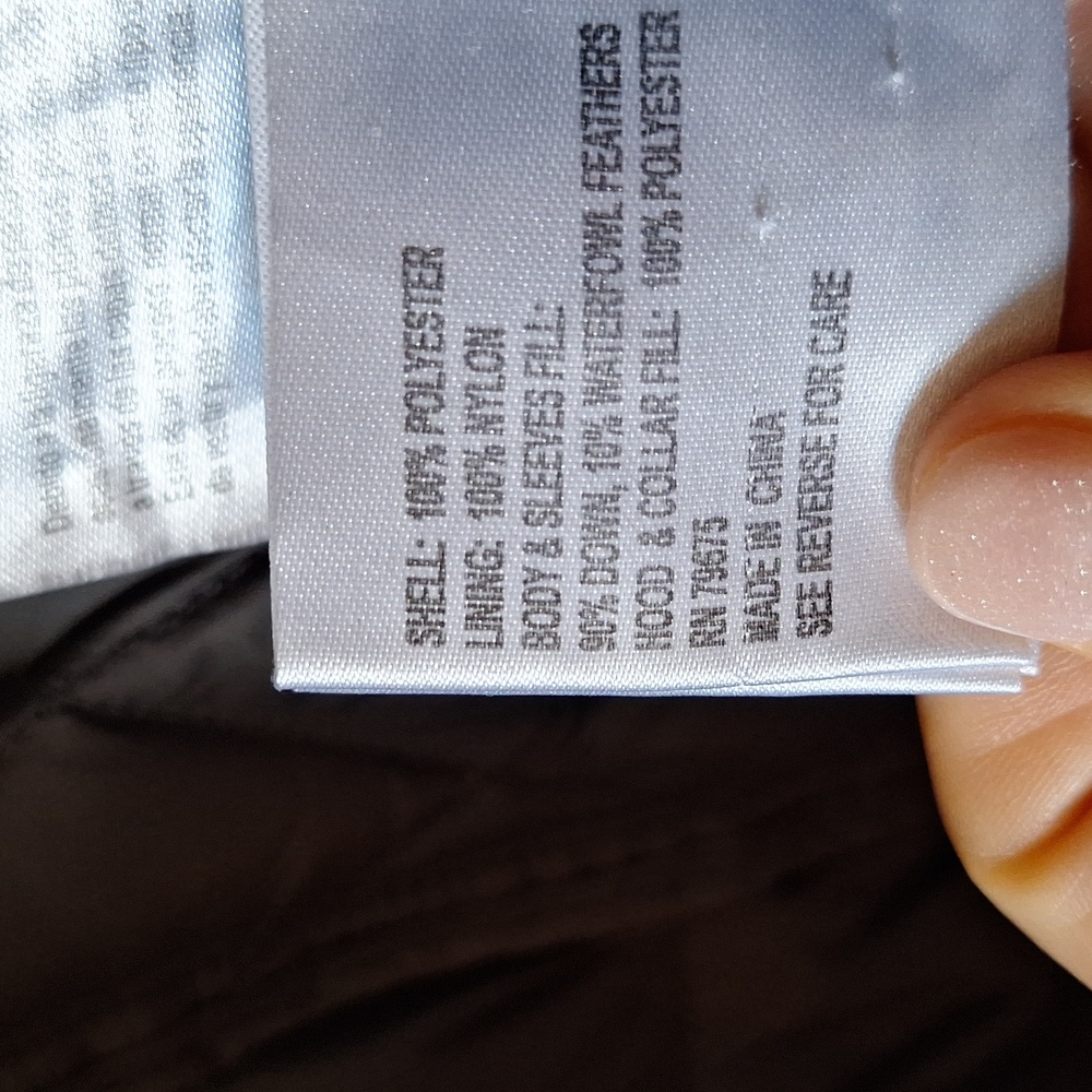 MICHAEL KORS Down Coat - Excellent Used Condition - Picture 9 of 9